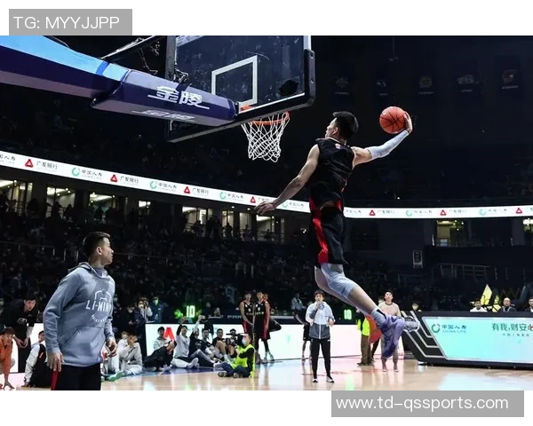 年轻新星vs草根扣将！张镇麟扣篮大赛夺冠尽显天赋